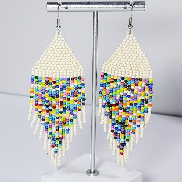 Handmade Seed Bead Fringe Earrings "Pixelated Rainbow in Ivory" - Picture 4 of 6